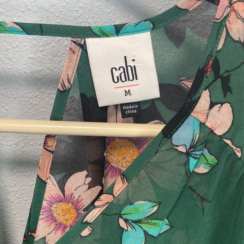Cabi green floral blouse - Picture 2 of 6